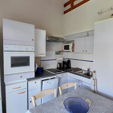 Charmante Maisonnette Avec Piscine A Proximite Du Et Des Plages De - Fr-1-550-80 *